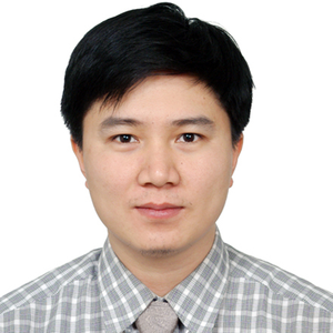 Tan Do (MD. PhD./ Chief of Glaucoma Department at Vietnam National Eye Hospital)